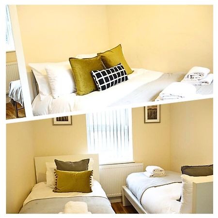 Heathrow Ensuite Rooms- Auto Check In London Luaran gambar