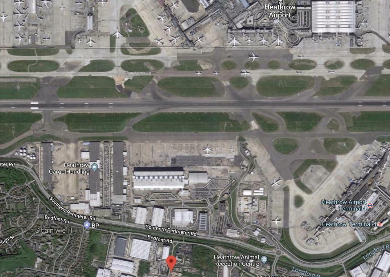Heathrow Ensuite Rooms- Auto Check In London Luaran gambar